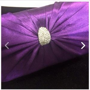 3/$25 CLUTCH/Purse w chain (inside)